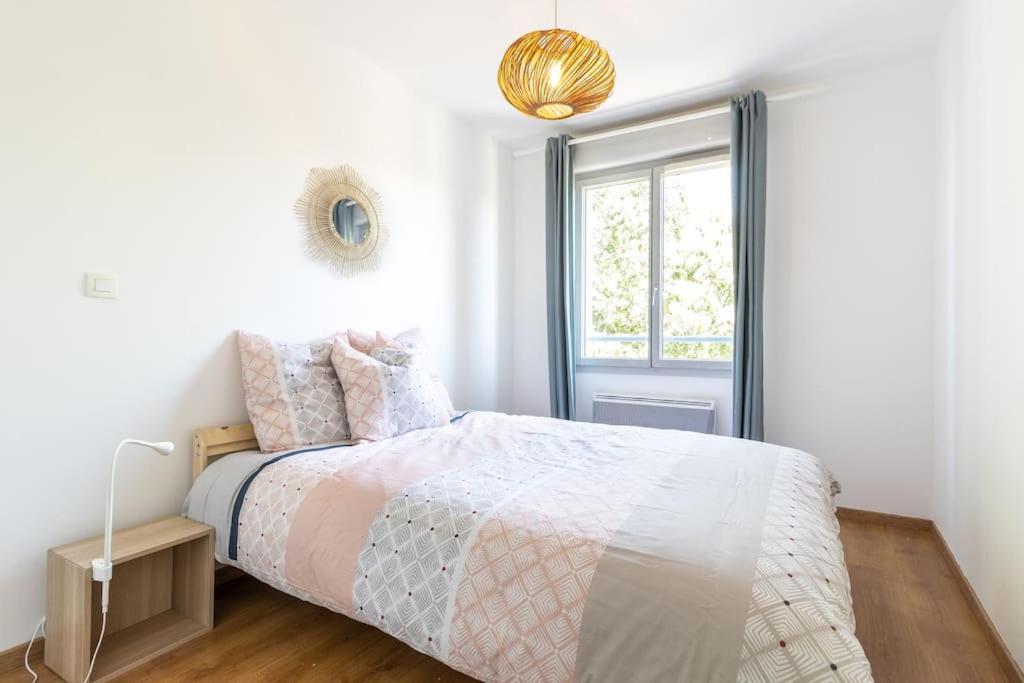 Beautiful Apartment With Terrace + Private Parking Toulouse Ngoại thất bức ảnh